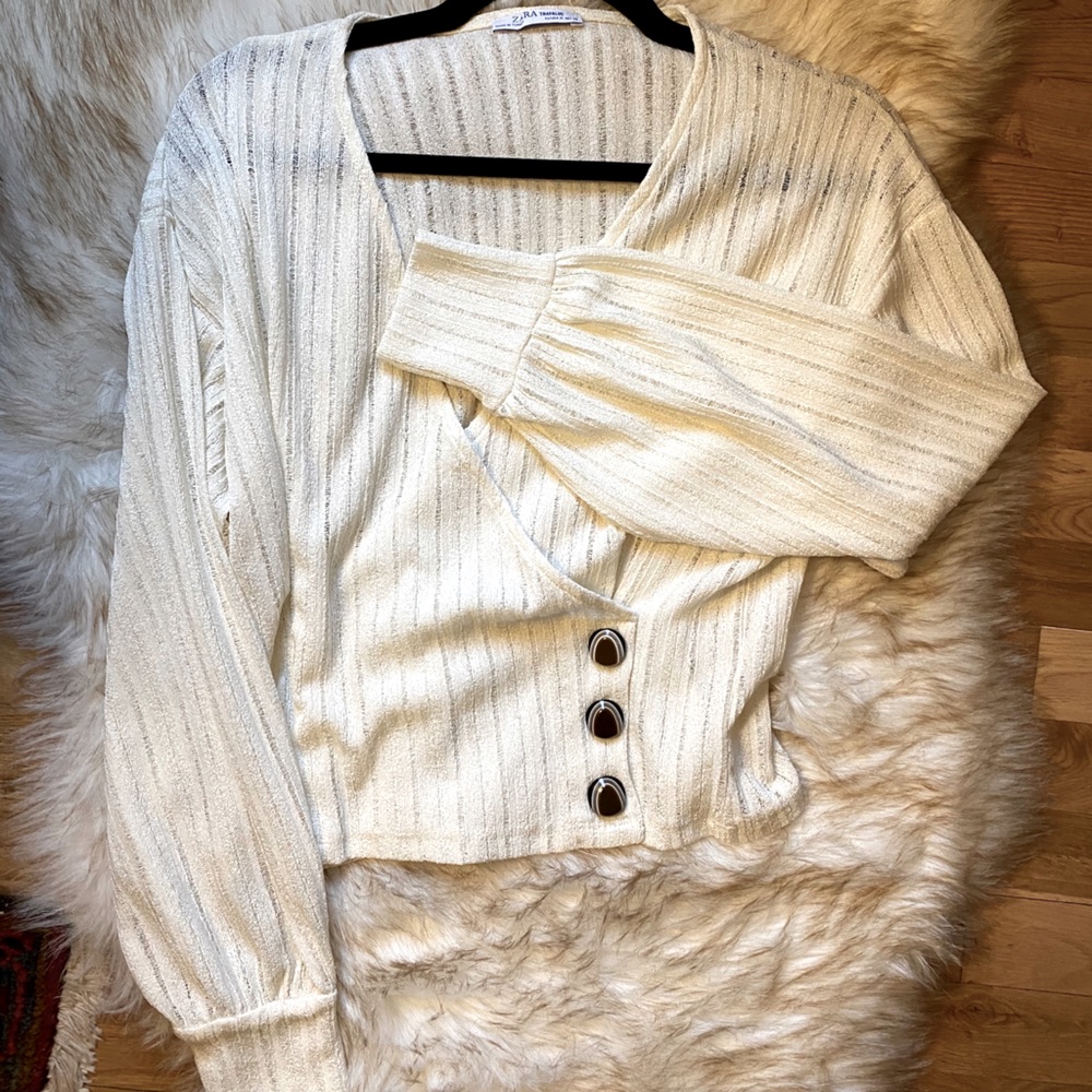 Zara deep v-neck cross front knit w/ full sleeves